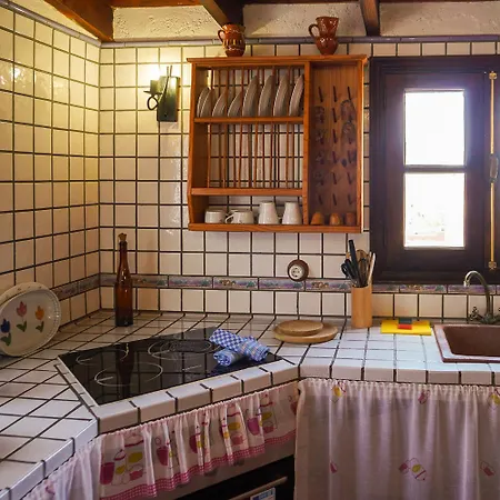 Casa Mercedes,