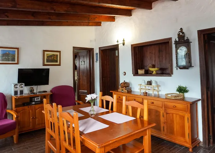 Casa Mercedes, Tamaimo